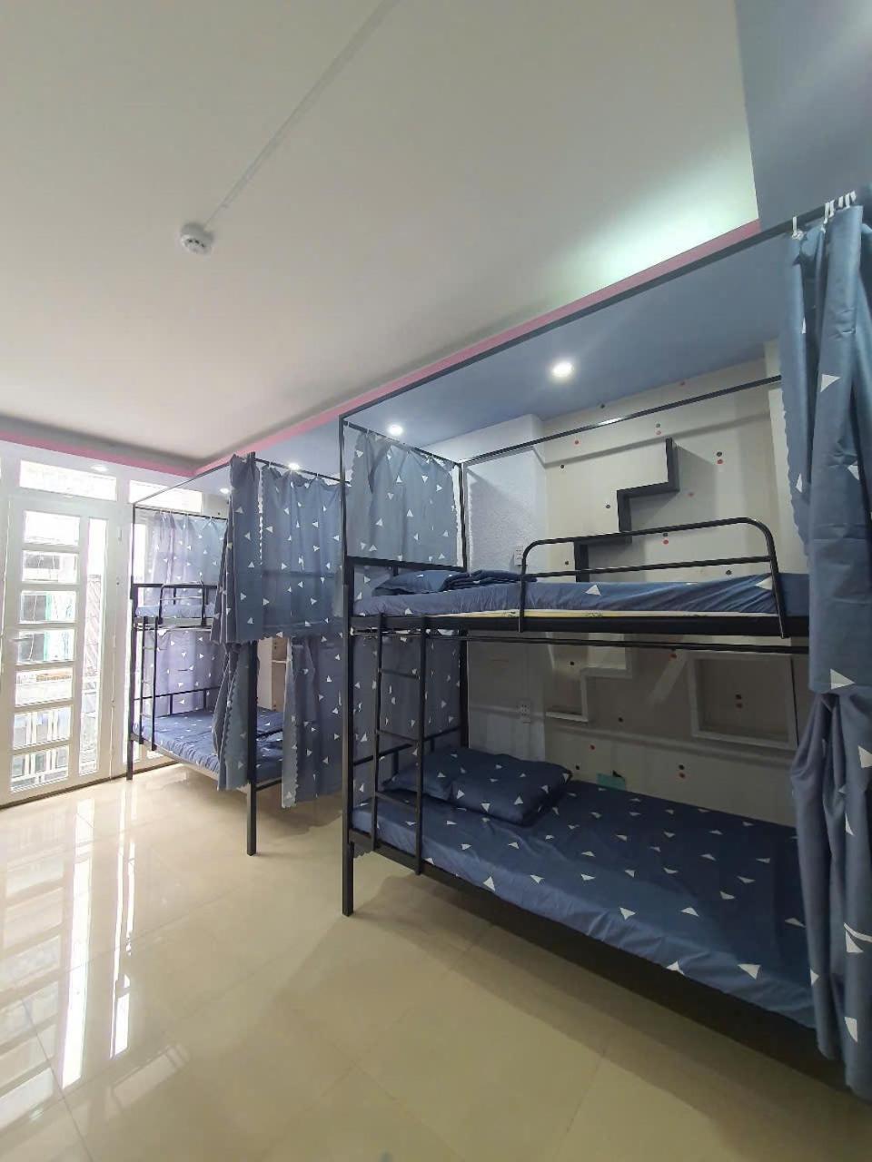 Sen Alley Dormitory Хошимін Екстер'єр фото